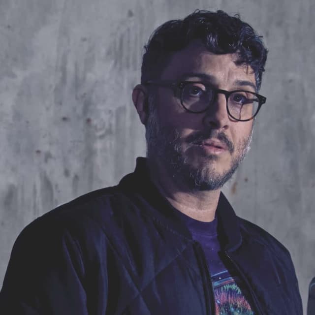 Darren Burgos