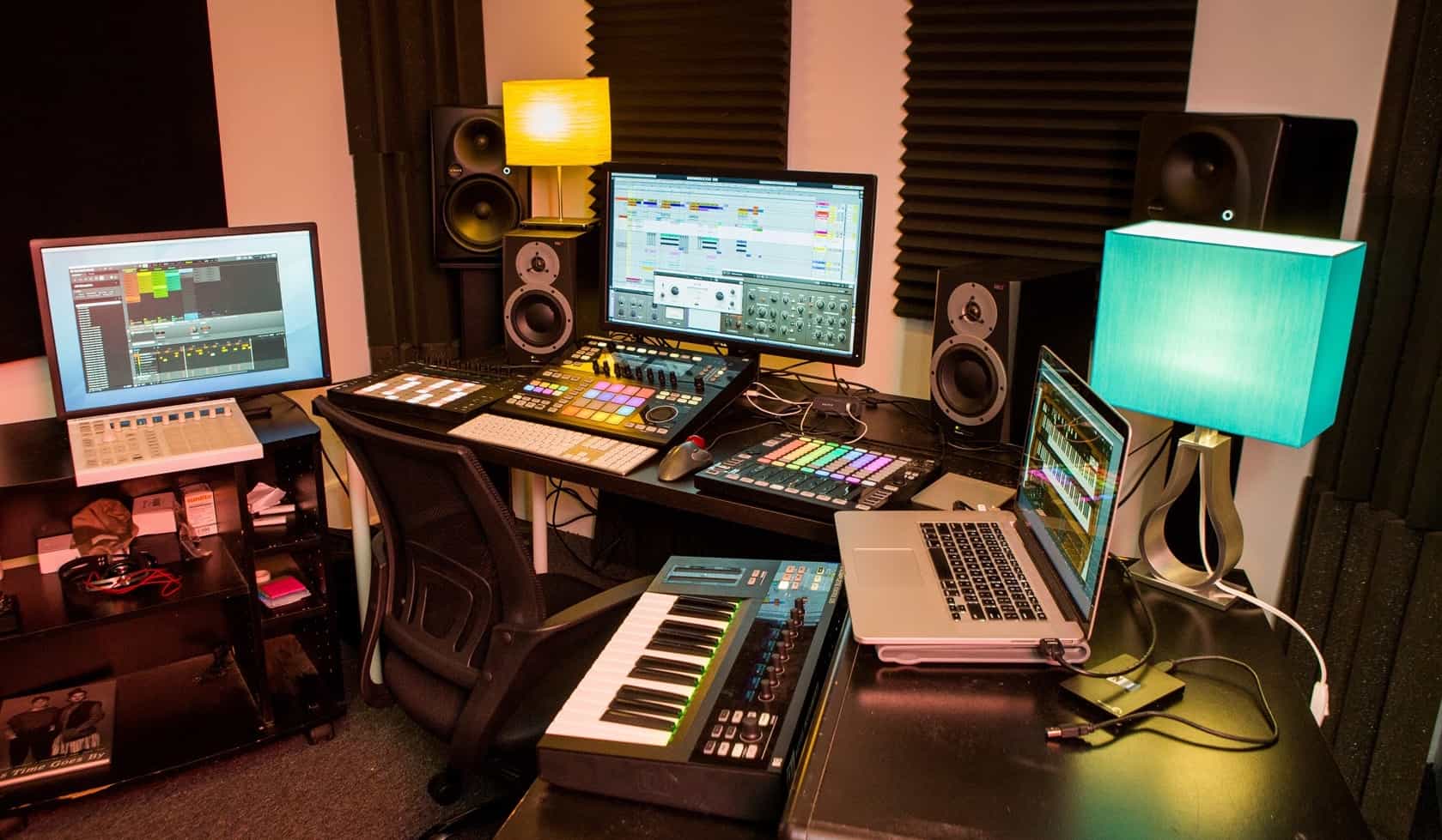 Private Instruction/Tuition & Artist Development | Hongkong
